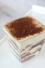 tiramisu cake