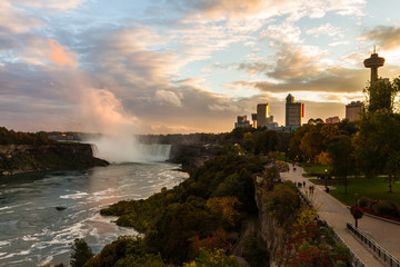 Niagara Falls © anujakjaimook