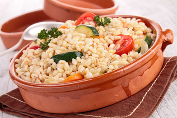 vegetable and cereal