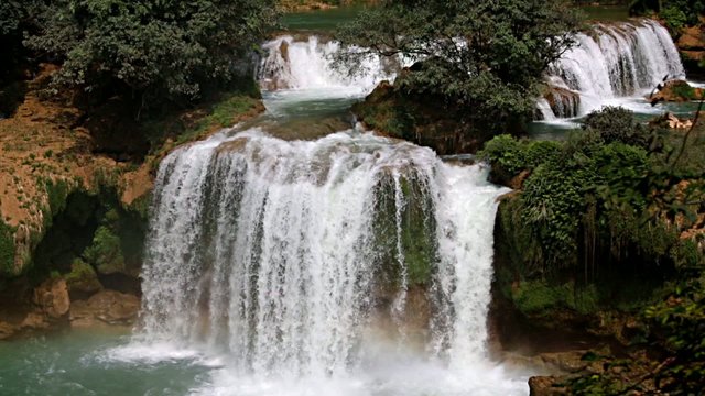 Ban Gioc - Detian waterfall in Vietnam