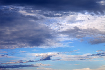 Naklejka na ściany i meble Sky with clouds in nice summer evening