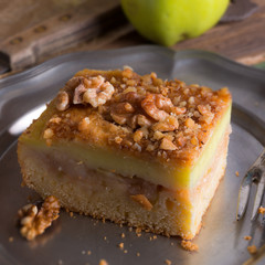 .apple strudel with vanilla pudding and nuts