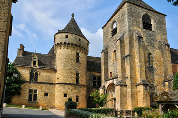 Fototapeta na wymiar Francja, malowniczej miejscowości Saint Dżinów w Dordogne