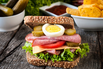 Juicy sandwich