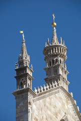 Fototapeta na wymiar Como - Duomo di Santa Maria Assunta