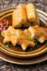 Weihnachtsliche Tofuschnitzel mit Kroketten