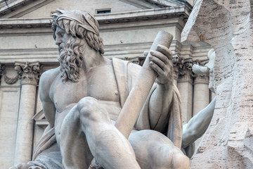 Roma, fontana dei Quattro Fiumi (part.)