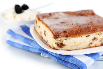 Cheese casserole with raisins