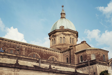 Fototapeta na wymiar Widok z katedry w Manili w Intramorus.