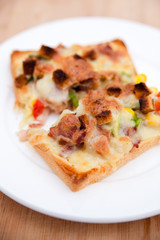 Small pizza