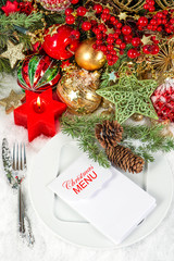 festive christmas table place setting decoration