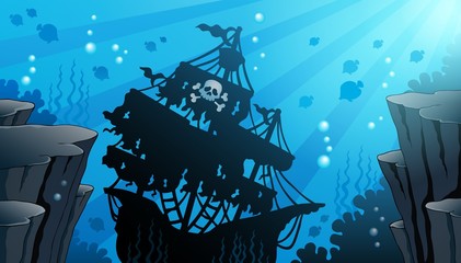 Shipwreck theme image 1 © Klara Viskova