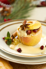 Bratapfel mit Vanillesauce