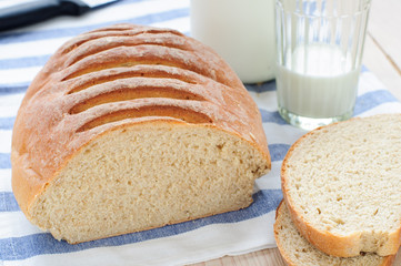Wheat and Rye Bread with Oats