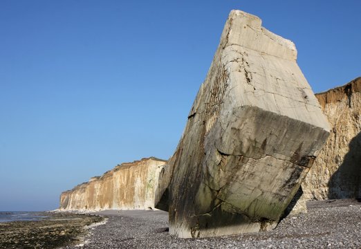 falaises et blockhaus en normandie,seine maritime