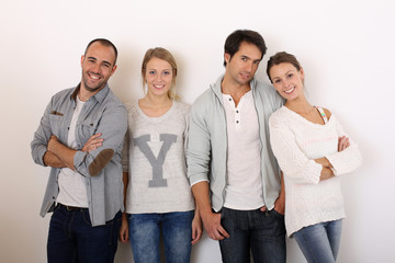 Fototapeta premium Group of smiling friends hanging around