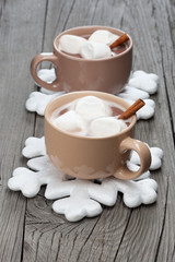 Cups of hot chocolate with marshmallows