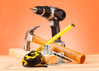 wood mounting tools