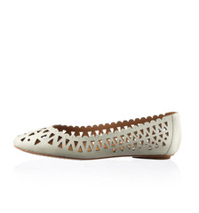 Fashionable women shoe