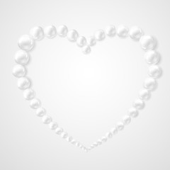 Heart frame with perls