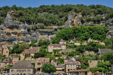 France, picturesque village of La Roque Gageac in Dordogne