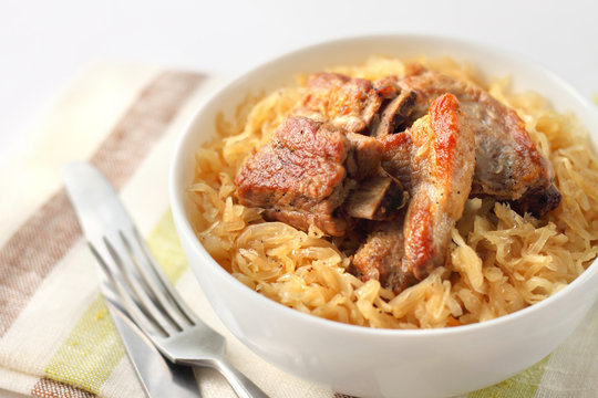 Pork Ribs Baked With Sauerkraut