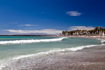 piękna egzotyczna plaża. Teneryfa, wyspy kanarysjskie © R_Szatkowski