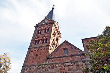 Fototapeta premium Alsazia, la Collegiata di Lautenbach
