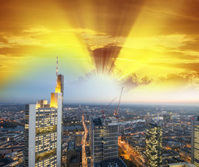 Naklejka premium Frankfurt skyline at sunset, Germany