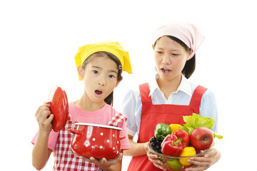 料理を楽しむ女のkたち