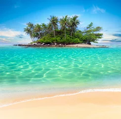 Crédence de cuisine en verre imprimé Île Fond de voyage exotique île tropicale et plage de sable