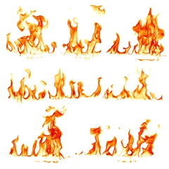 Photo sur Plexiglas Flamme Flammes de feu isolés sur fond blanc