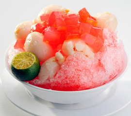 Shaved Ice dessert with Fresh fruits