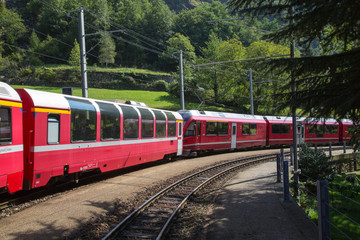 Trenino Rosso del Bernina