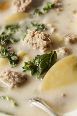 Sausage and Kale Tuscana Soup