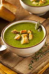 Homemade Green Asparagus Soup