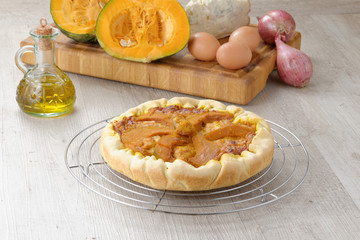 Torta salata di zucca e formaggio