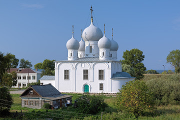 Fototapeta na wymiar Transfiguration Cathedral in Belozersk Kremlin, Russia