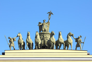 sculptural group on Arch of General Staff in St. Petersburg