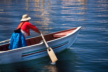 Uros floating islands - Titikaka Lake - 58114134