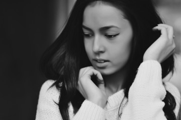 Portrait of a beautiful girl in black & white