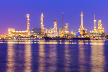 Obraz na płótnie Canvas oil chemical and petroleum industrial