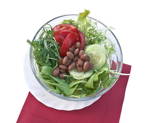 Vegetable salad with beans