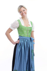 Hübsche Frau im Dirndl