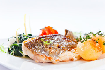 baked fish with potatoes
