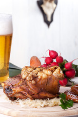 Bayerische Schweinshaxe