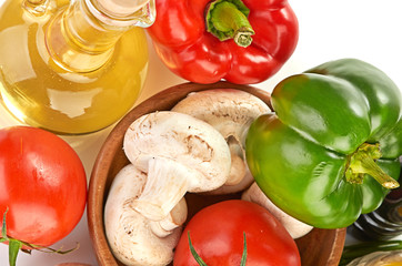 Fresh vegetables and mushrooms