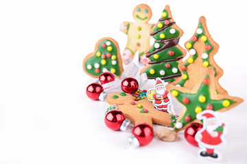 Fototapeta na wymiar christmas cookies and decoration