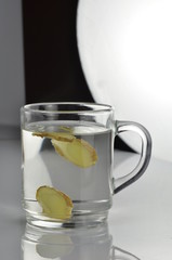 Selbstgemachter Ingwertee