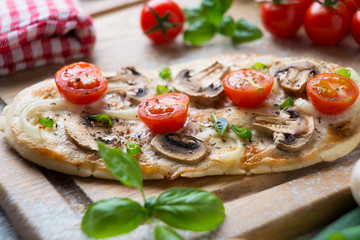 Vegetarische Mini-Pizza